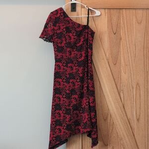 Elegant Red and Black Lace Dress